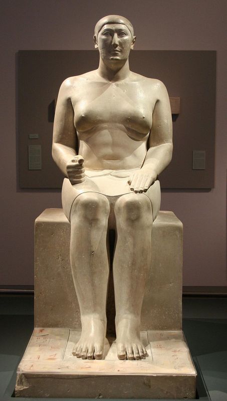 Hemiunu Seated.jpg